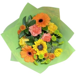 Vibrant bouquet of mix flowers