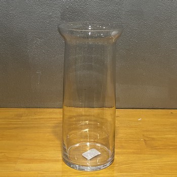 Glass Vase With Lip 30H